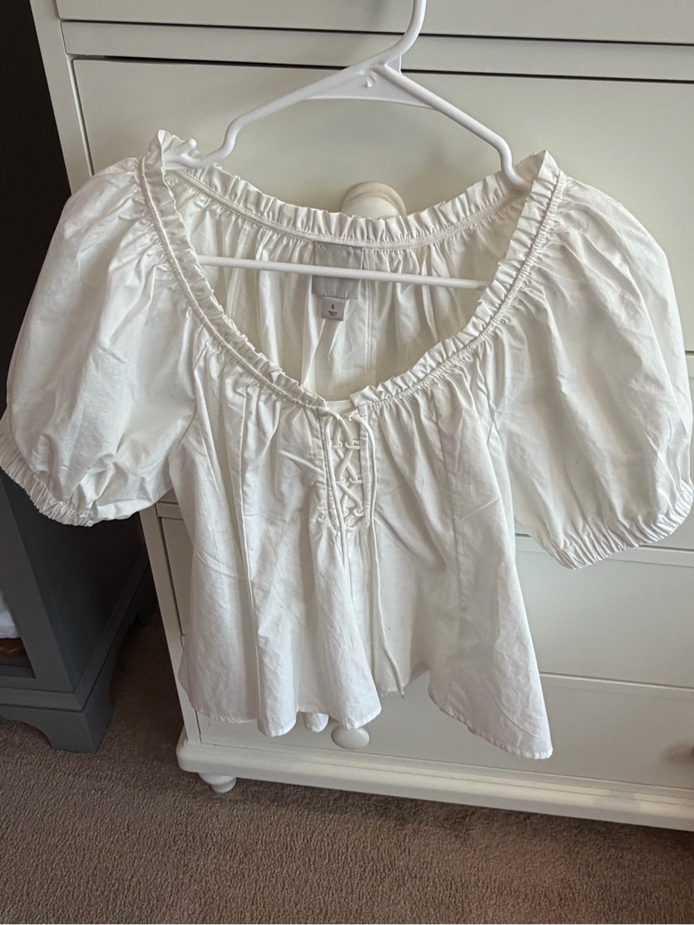 Maeve White Peasant Lace-Up Puff Sleeve Blouse